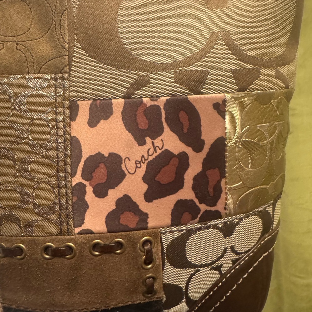 SOLD LIVE! RARE 2007 Coach Brown Animal Print Patchwork Crossbody/Shoulder Bag - Picture 8 of 17